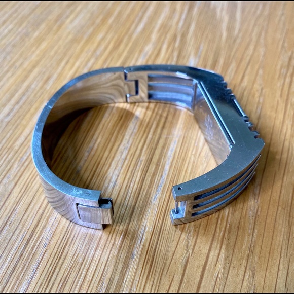 Tory Burch FitBit Band - Picture 7 of 7